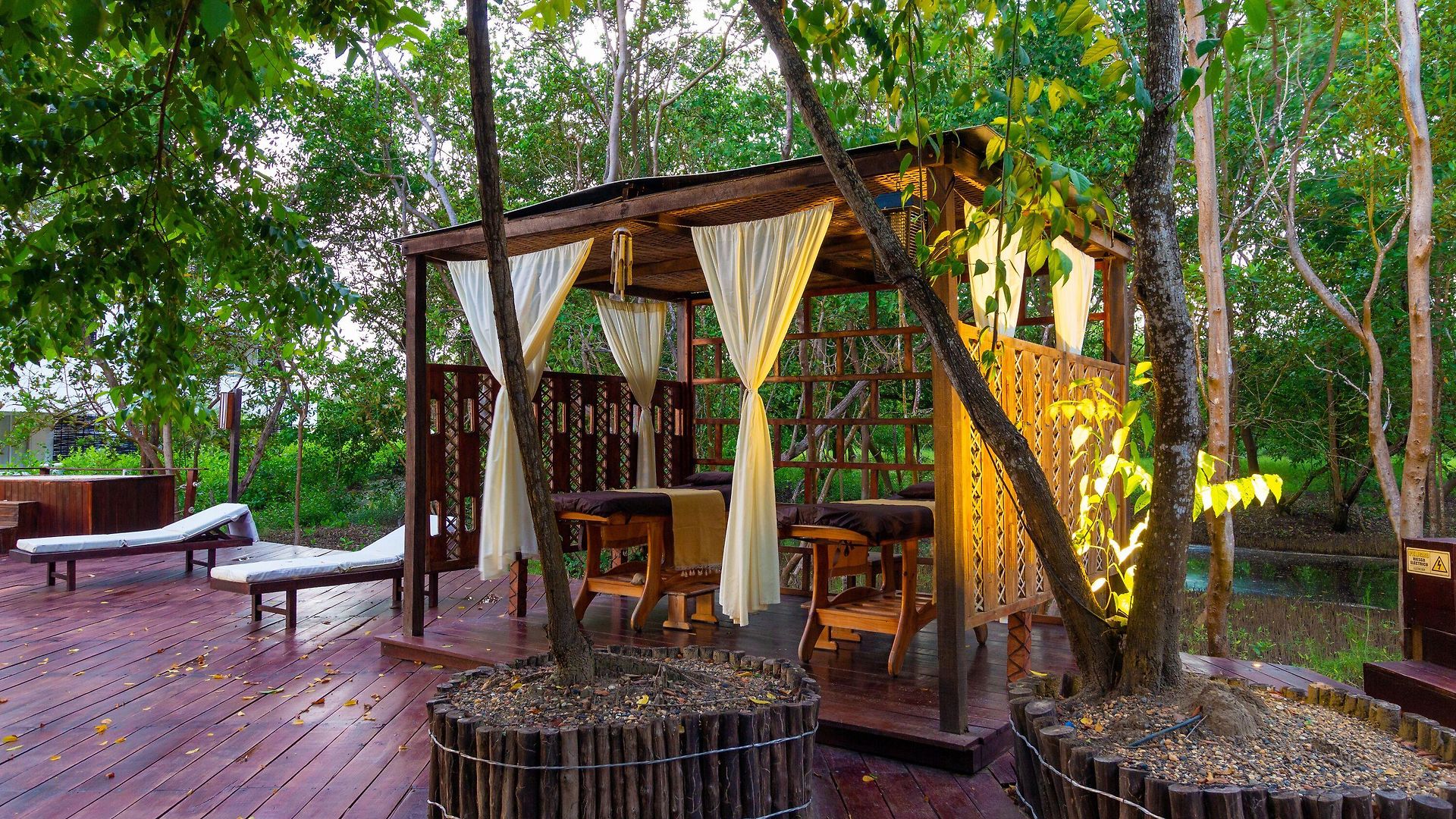 Santo Manglar Life Wellness Resort Cartagena
