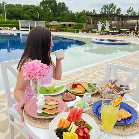 Santo Manglar Life Wellness Cartagena